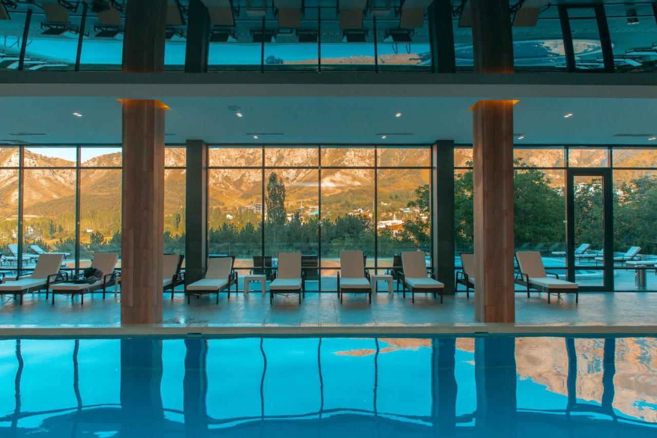 Archazor Mountain Resort Chimgan Exteriör bild